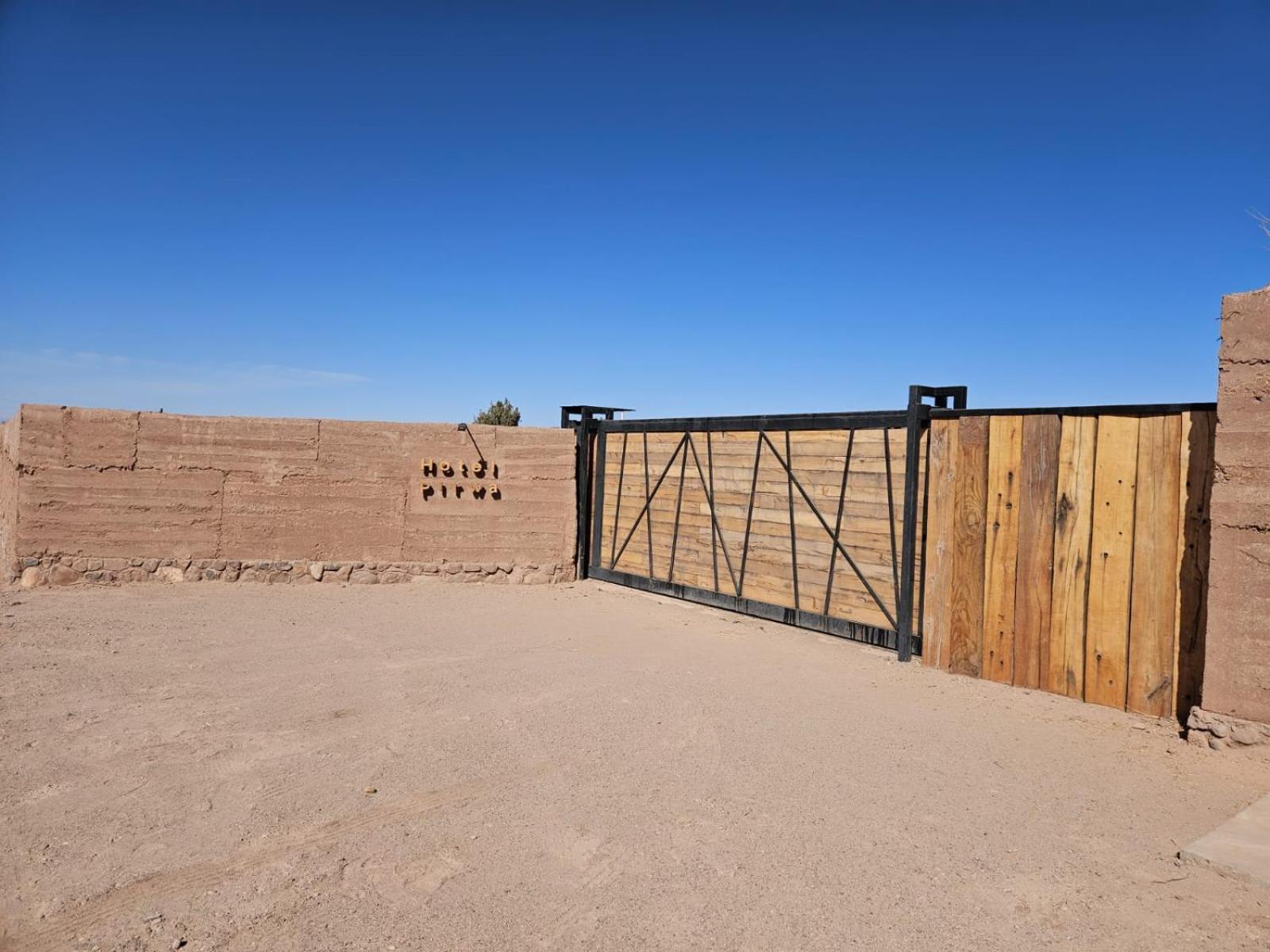 Hotel Pirwa San Pedro de Atacama Exterior photo