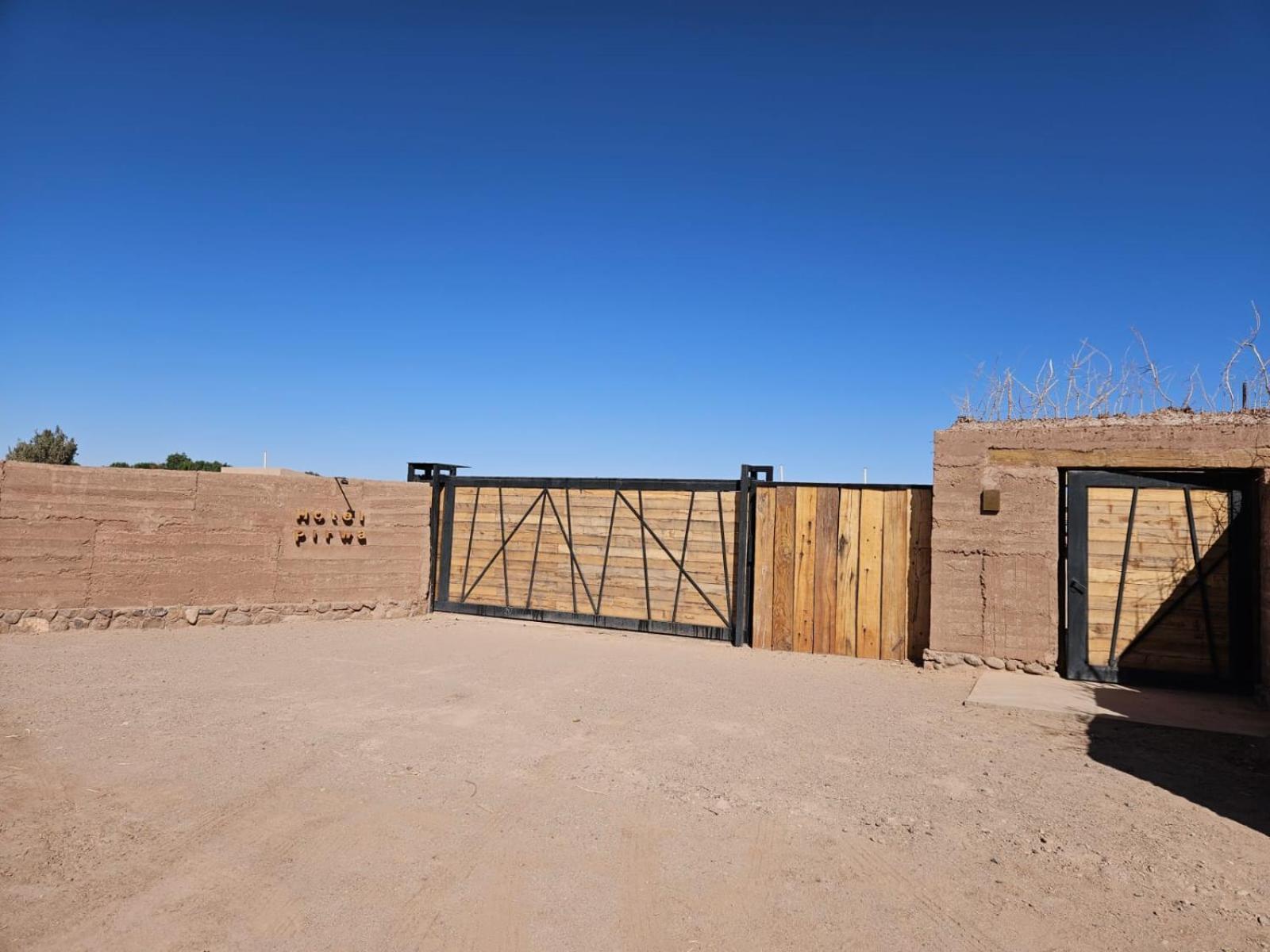 Hotel Pirwa San Pedro de Atacama Exterior photo